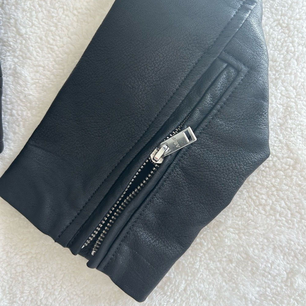 Abercrombie Vegan Leather Moto Jacket NWT - Picture 6 of 6